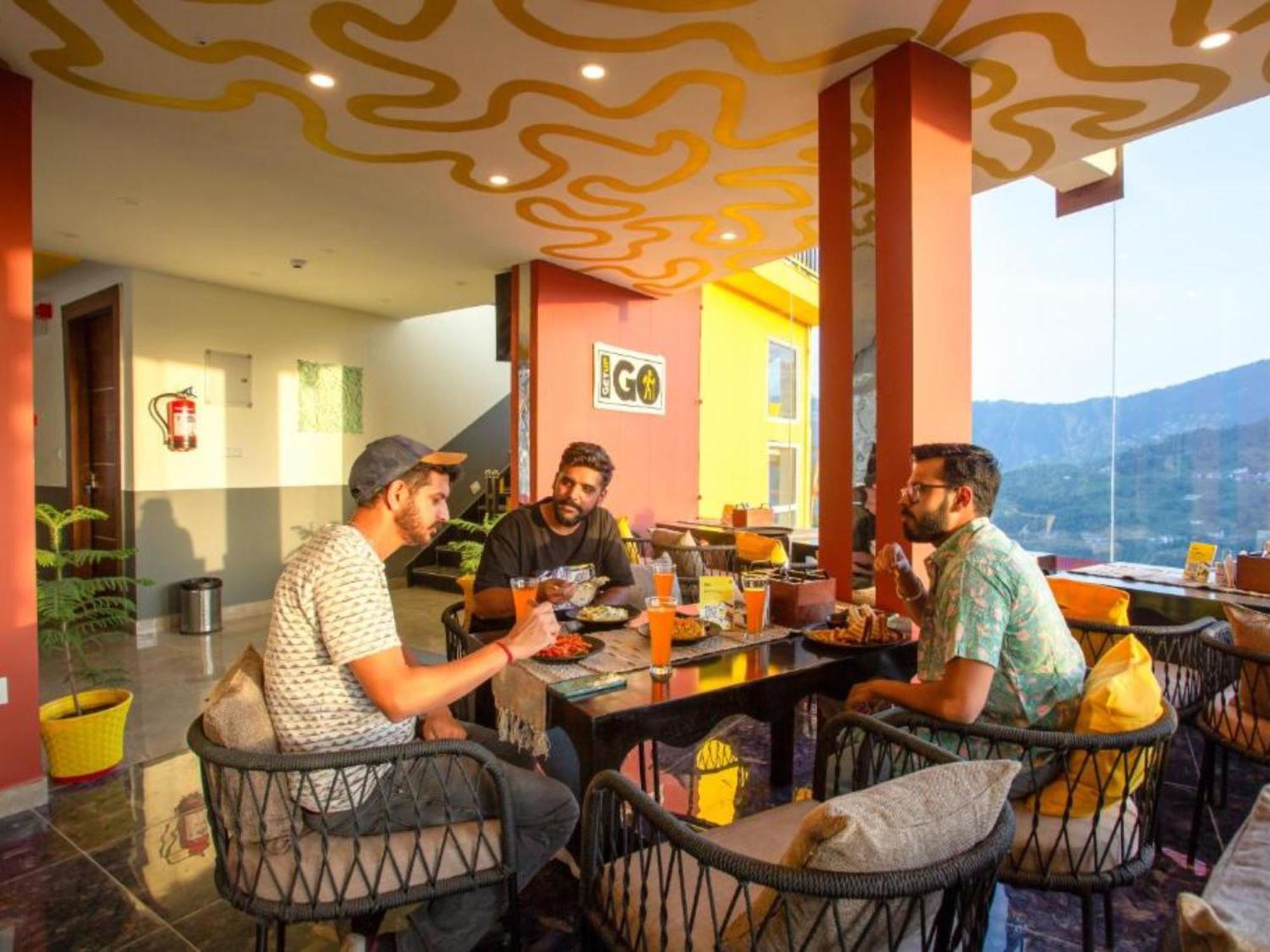 The Hosteller Khajjiar Dış mekan fotoğraf
